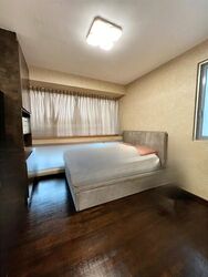 The Esparis (D18), Condominium #635137251